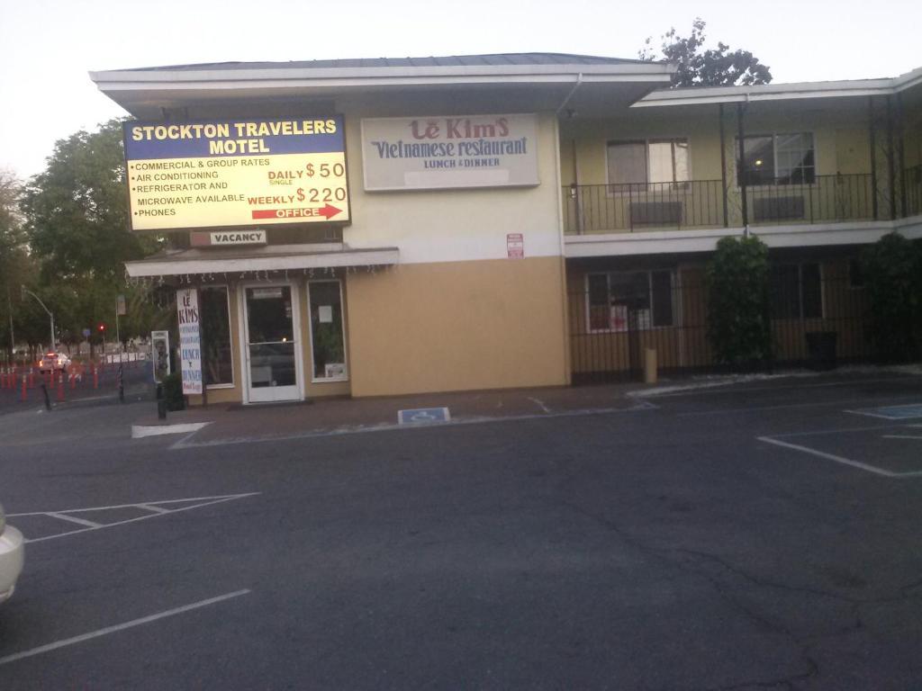 Stockton Travelers Motel Exteriér fotografie
