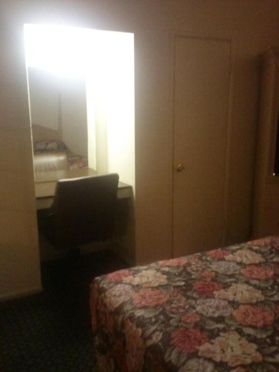 Stockton Travelers Motel Pokoj fotografie